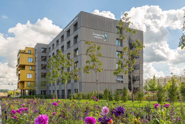 Woonzorgcomplex Flora Almere